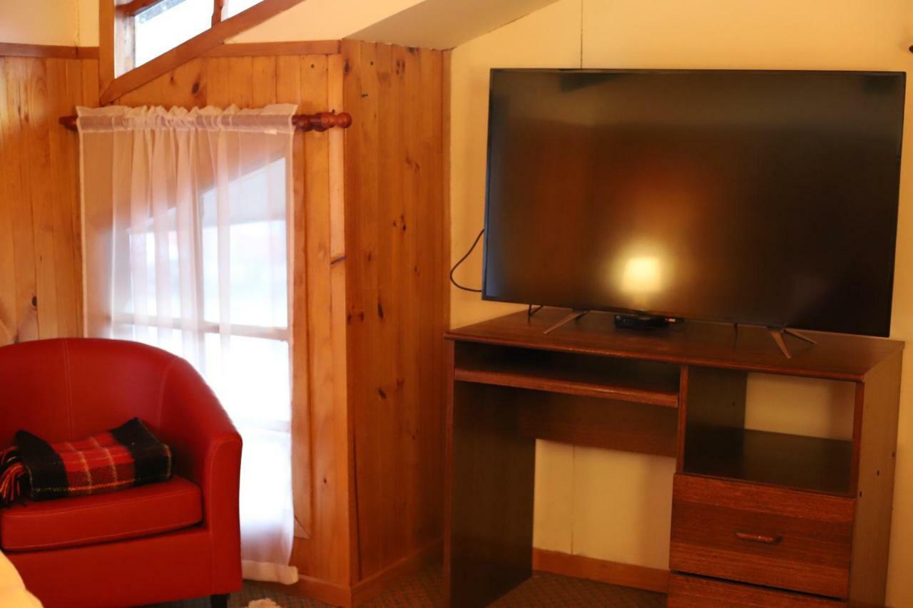 Auberge de jeunesse Profe Nelson à Puerto Cisnes Extérieur photo